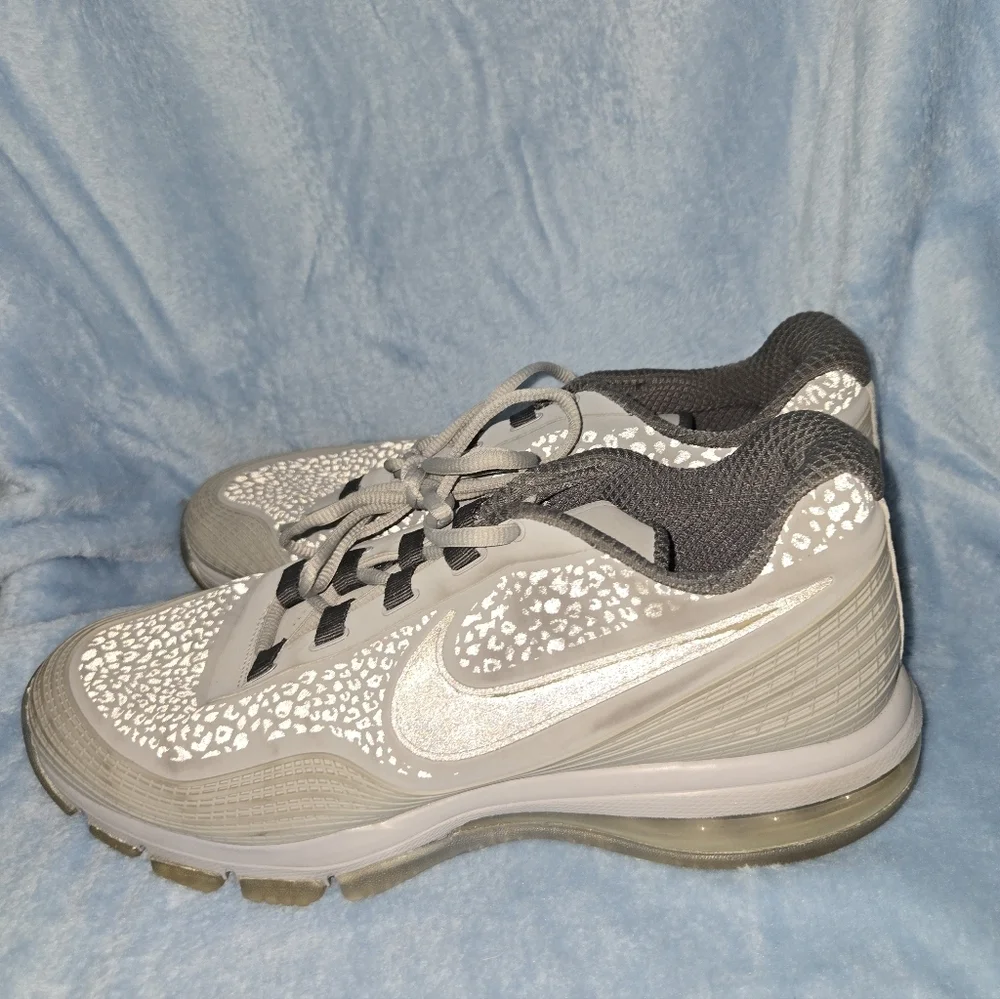 Nike Air Max TR 365 Mens Rare Sneaker